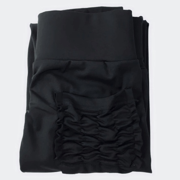 Cute Booty Lounge Style Ruched Back/Butt Pocket Leggings - Picture 2 of 3